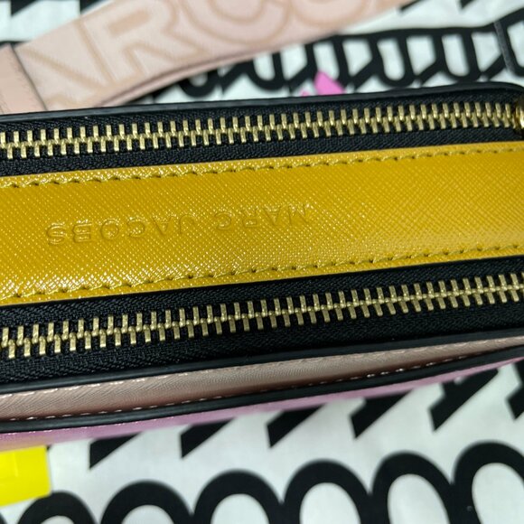 Women’s Crossbody Bag - Picture 8 of 9